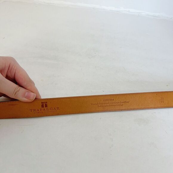 Trafalgar Men's Brown Leather Belt Brass Buckle Gold Size 38 - Picture 2 of 8